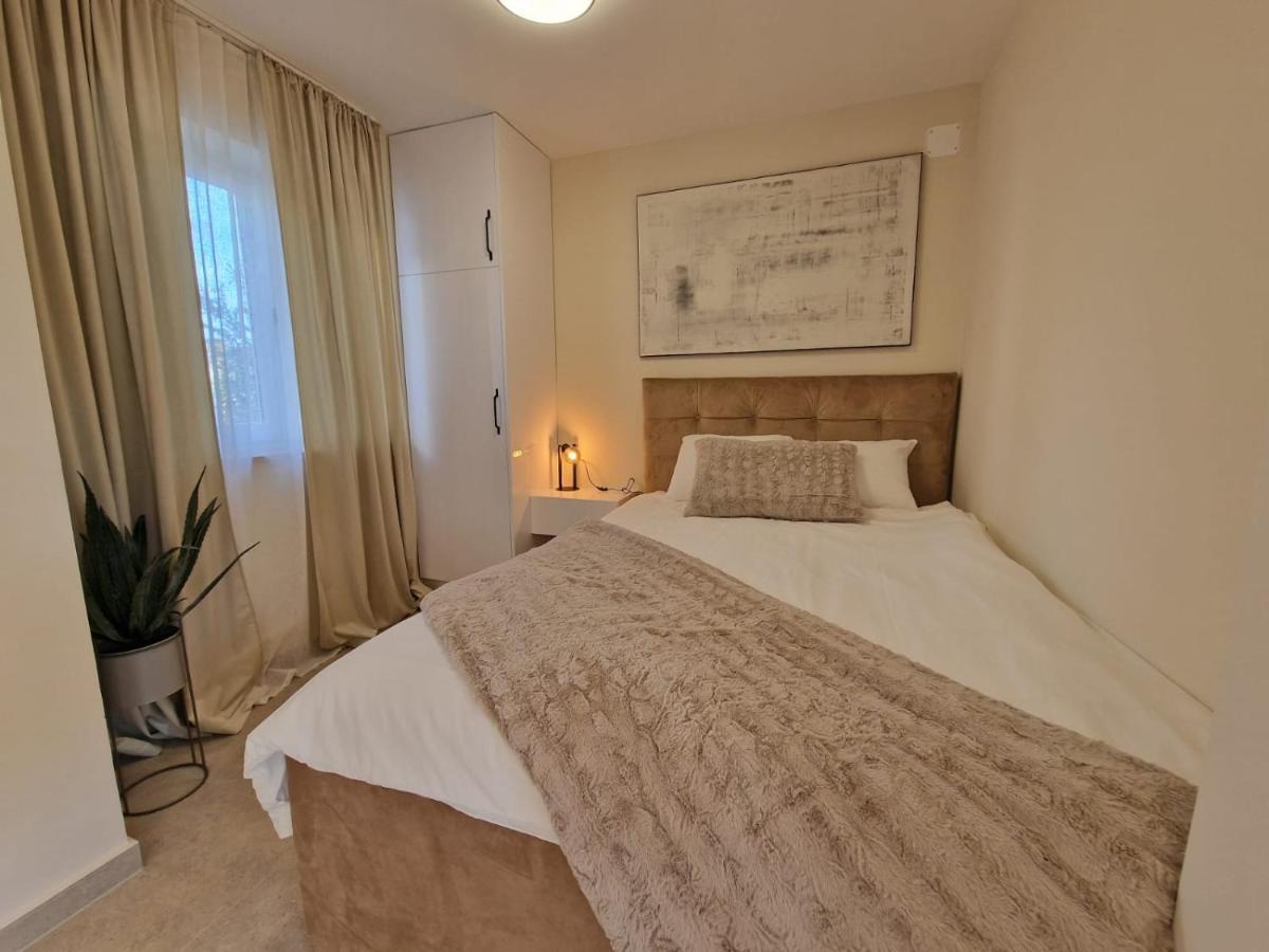 Studio Apartment Mare With Private Garden And Jacuzzi Винкуран Экстерьер фото