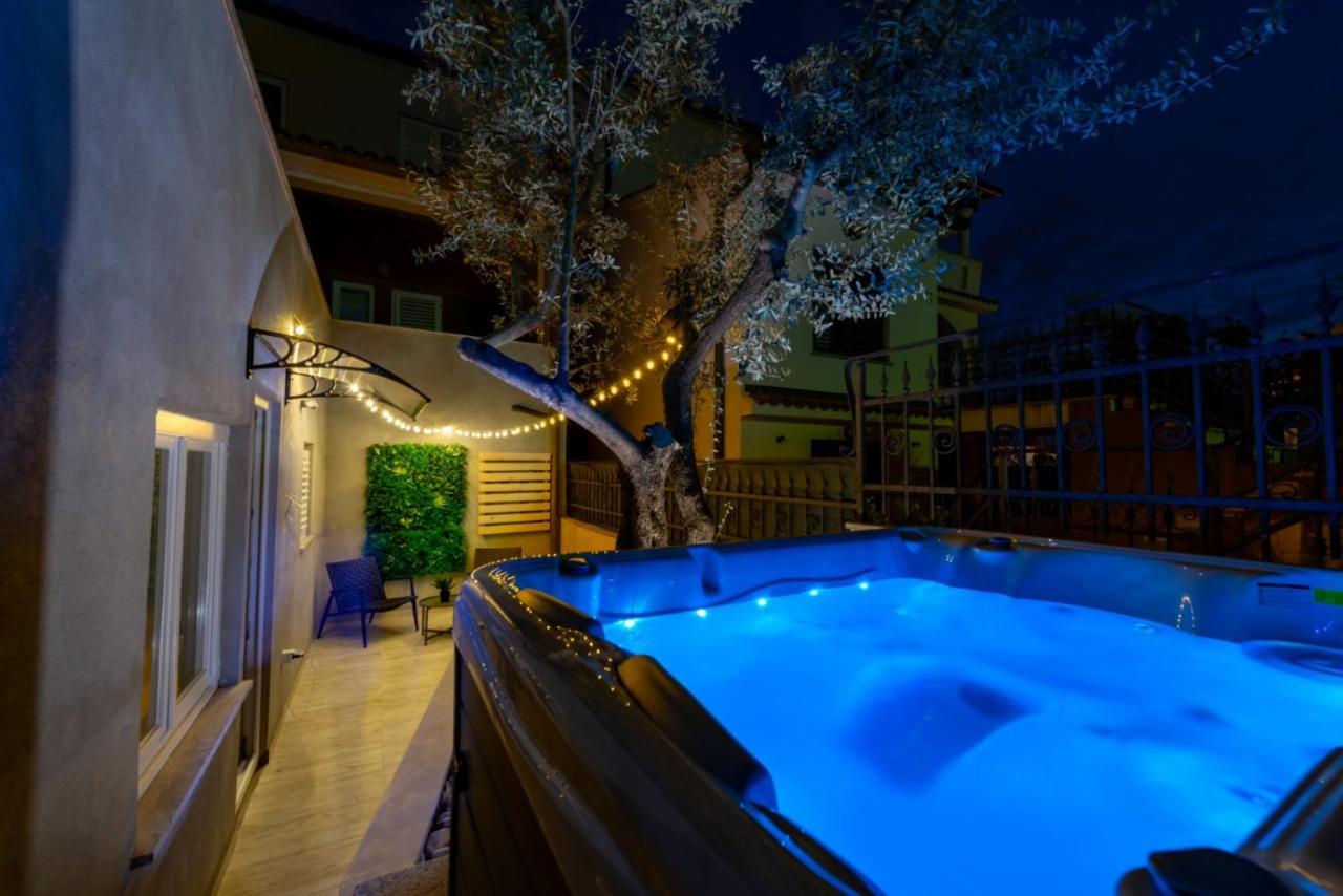 Studio Apartment Mare With Private Garden And Jacuzzi Винкуран Экстерьер фото