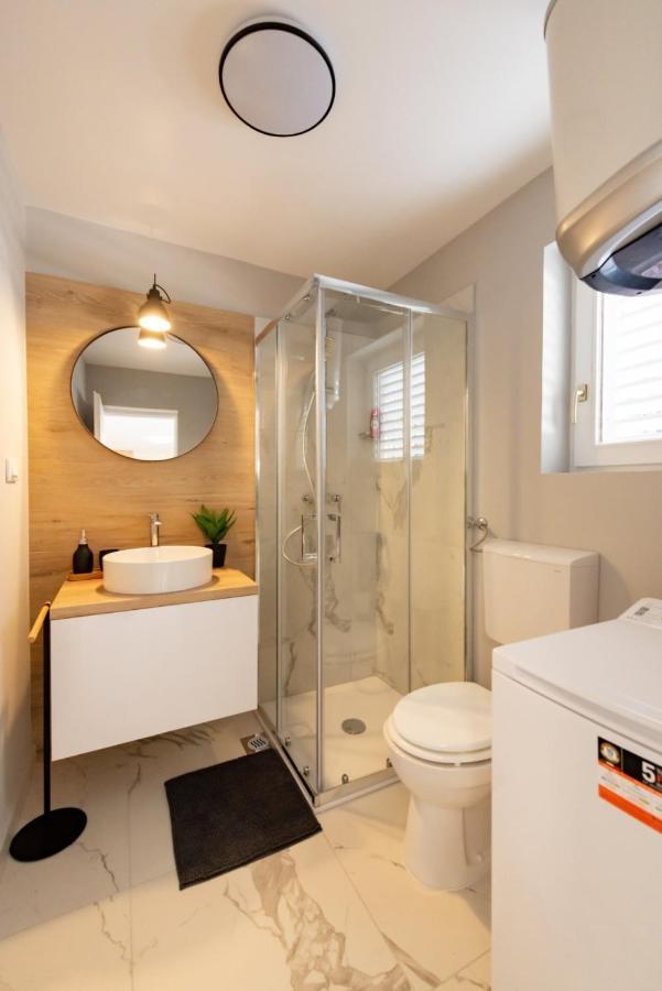 Studio Apartment Mare With Private Garden And Jacuzzi Винкуран Экстерьер фото