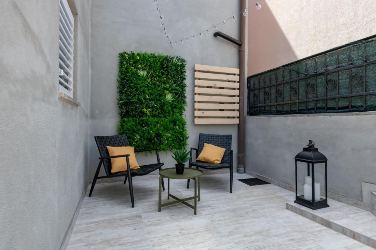 Studio Apartment Mare With Private Garden And Jacuzzi Винкуран Экстерьер фото